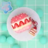 Airpodfodral med Bag Charm - Strawberry Cheesecake