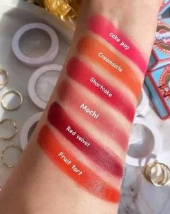 Cream Puff Smooth Long Lasting Natural Blush - Mochi