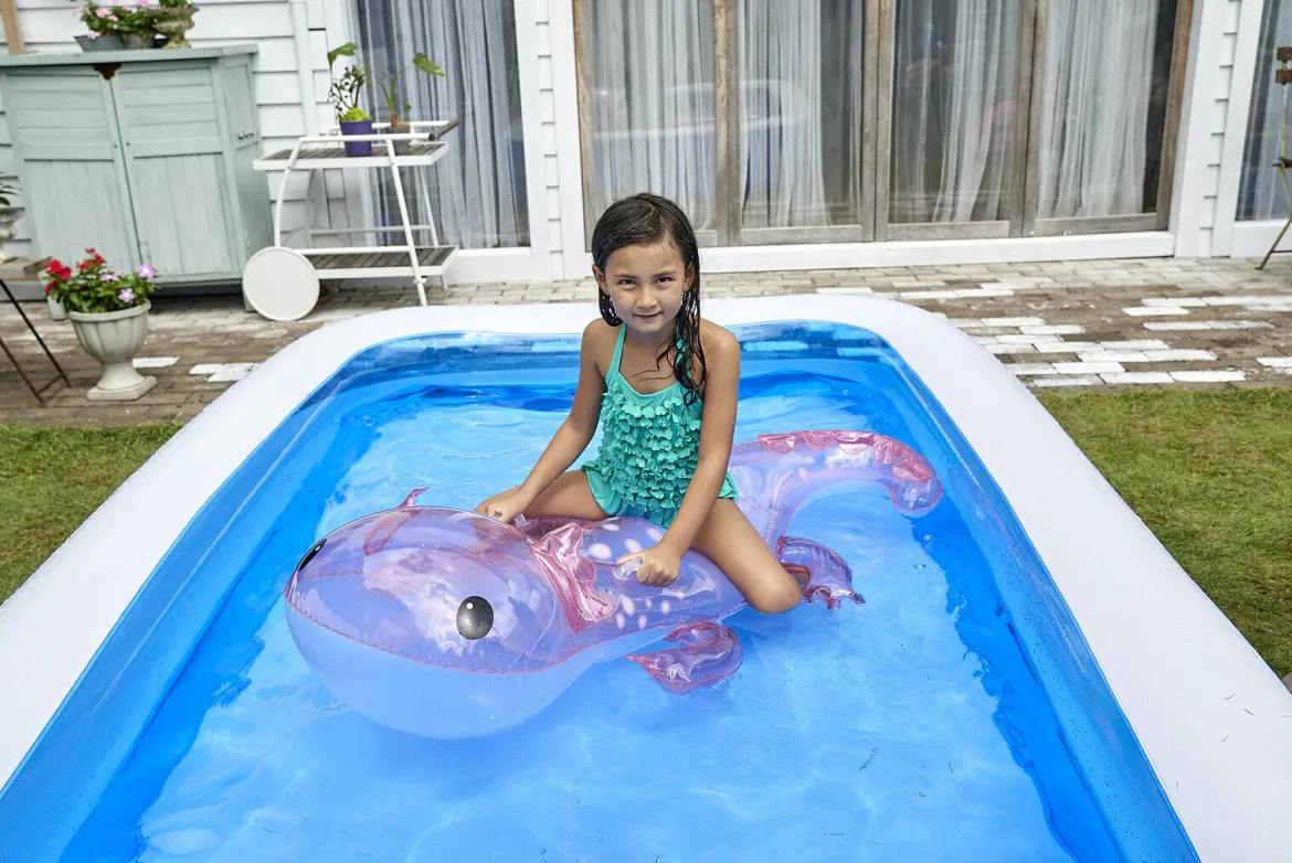 Pool Float Axolotl